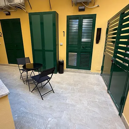 In - Arenaccia 211 And Naples