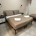 In - Arenaccia 211 And 住宿加早餐酒店 4*